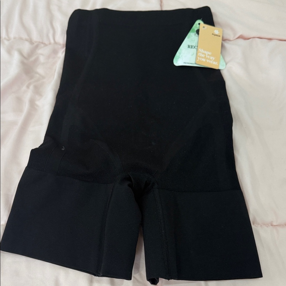 Popilush Black Shaping Shorts